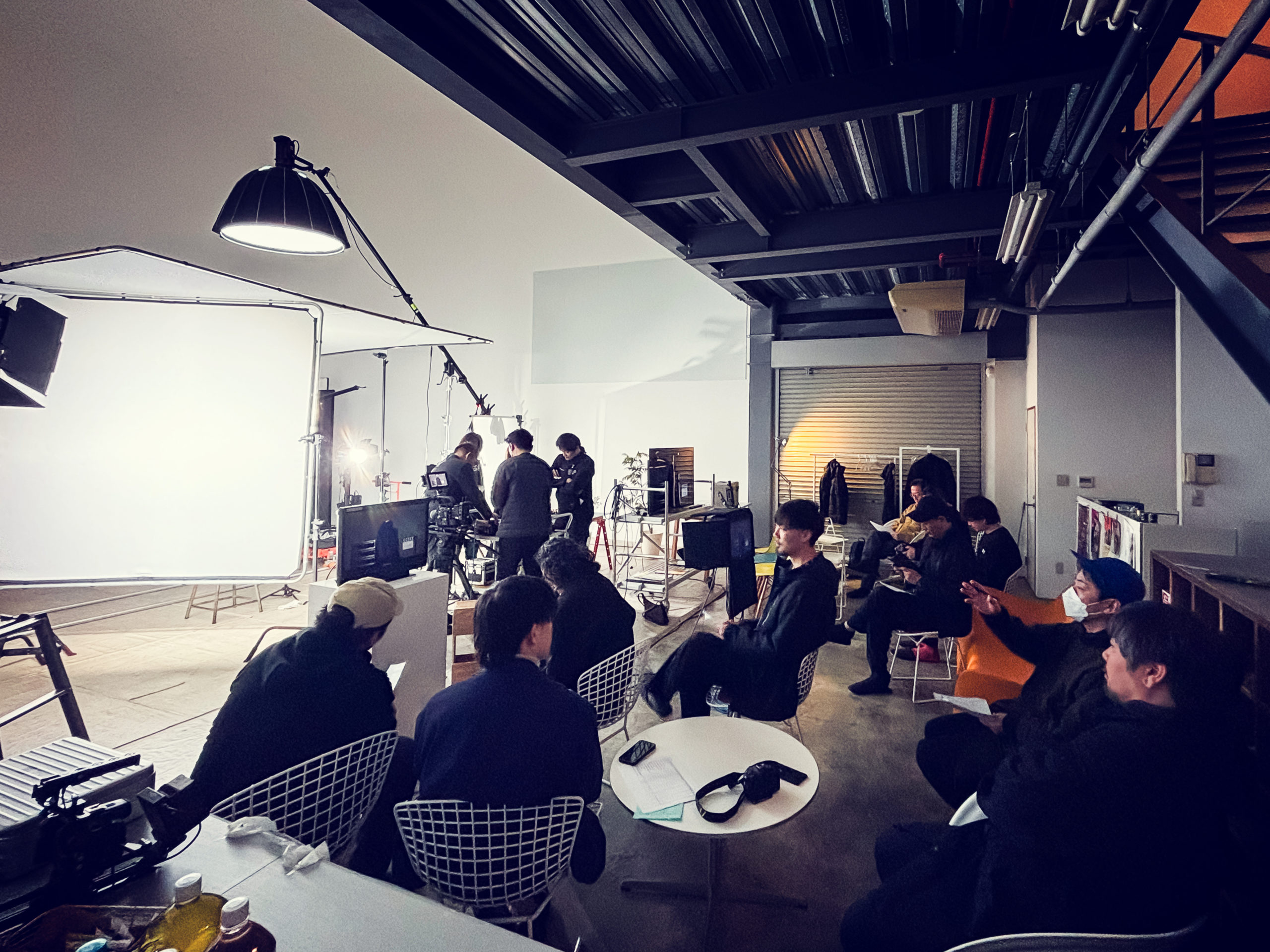 カプセルスタジオでのレンズテストの様子